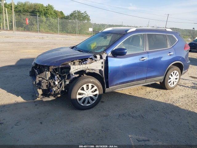 Nissan ROGUE S 2017 KNMAT2MV0HP561024 Image 2