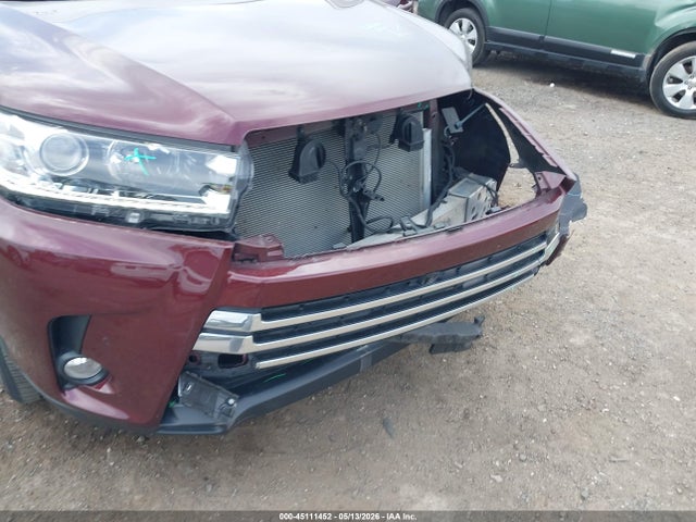 Продаж на аукціоні авто 2018 Toyota Highlander Limited Platinum, vin: 5TDDZRFH5JS819061, номер лоту: 45111452