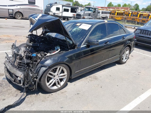 2013 Mercedes-benz C 250 Sport მანქანა იყიდება აუქციონზე, vin: WDDGF4HB1DA861994, აუქციონის ნომერი: 45111476