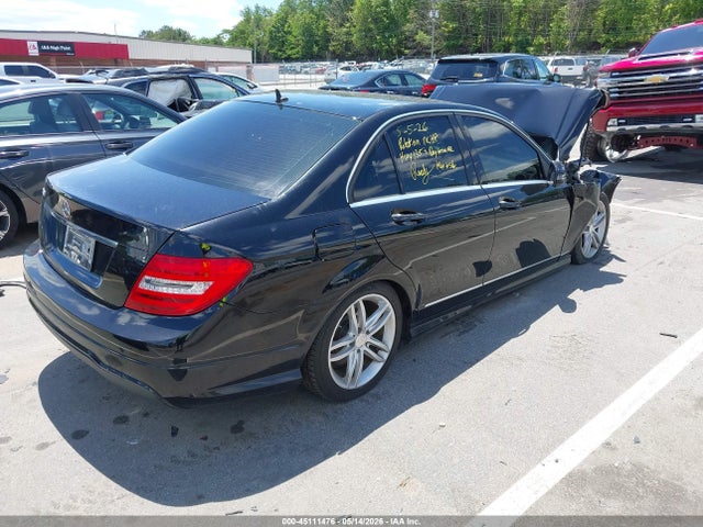 2013 Mercedes-benz C 250 Sport მანქანა იყიდება აუქციონზე, vin: WDDGF4HB1DA861994, აუქციონის ნომერი: 45111476