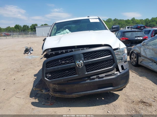 2023 Ram 1500 Classic Tradesman  4x4 5'7 Box მანქანა იყიდება აუქციონზე, vin: 3C6RR7KG4PG664136, აუქციონის ნომერი: 45111509