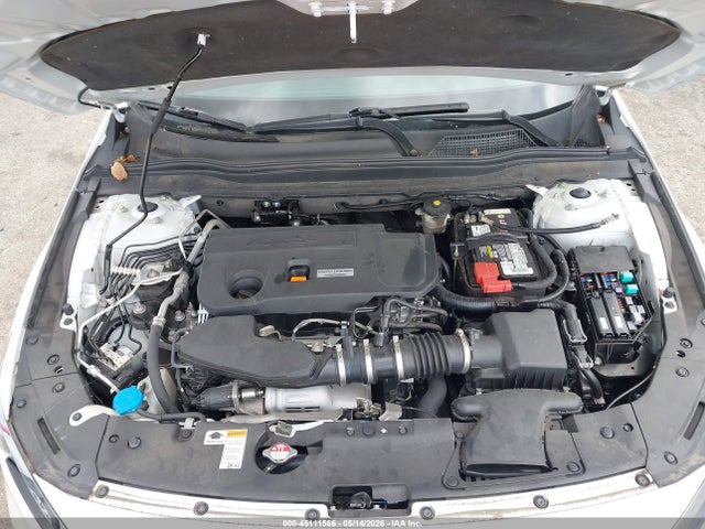 1HGCV2F9XJA022536 Honda Accord Touring 2.0t