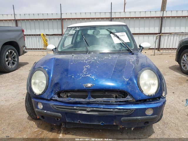 45111601 :رقم المزاد ، WMWRC334X4TJ57258 vin ، 2004 Mini Cooper مزاد بيع