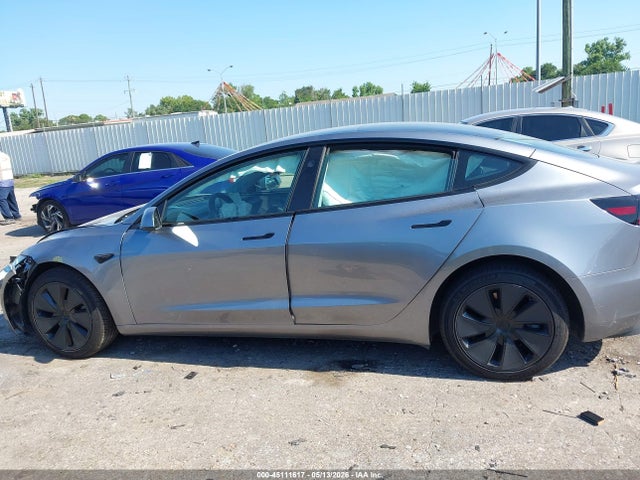 Tesla MODEL 3 2025 5YJ3E1EA1SF922500 Image 14