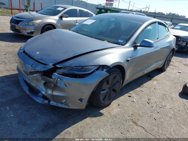 Tesla MODEL 3 2025 5YJ3E1EA1SF922500 Image 2