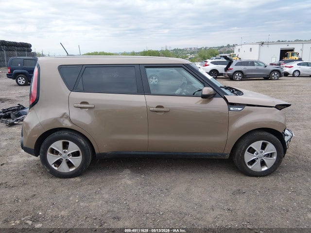 KIA Soul 2015 KNDJN2A22F7129570 Image 13