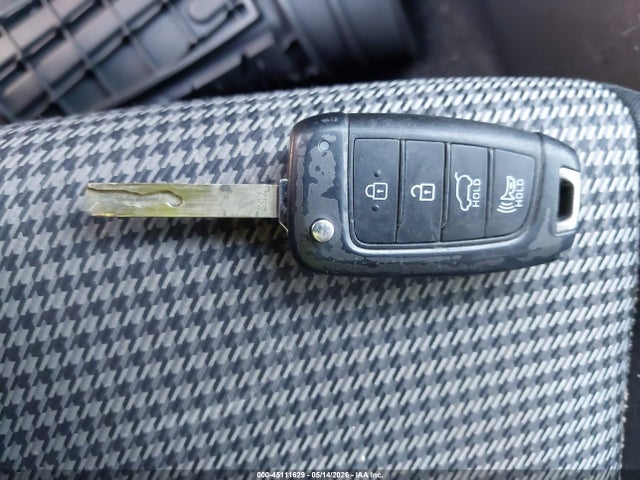 45111629 :رقم المزاد ، KM8K12AA5JU127423 vin ، 2018 Hyundai Kona Se مزاد بيع