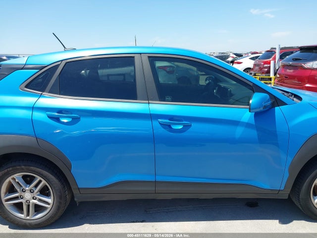 45111629 :رقم المزاد ، KM8K12AA5JU127423 vin ، 2018 Hyundai Kona Se مزاد بيع