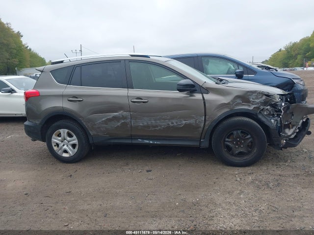 2015 Toyota Rav4 Le მანქანა იყიდება აუქციონზე, vin: JTMBFREV5FD155242, აუქციონის ნომერი: 45111678