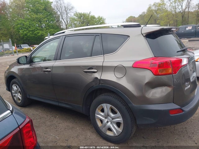 2015 Toyota Rav4 Le მანქანა იყიდება აუქციონზე, vin: JTMBFREV5FD155242, აუქციონის ნომერი: 45111678