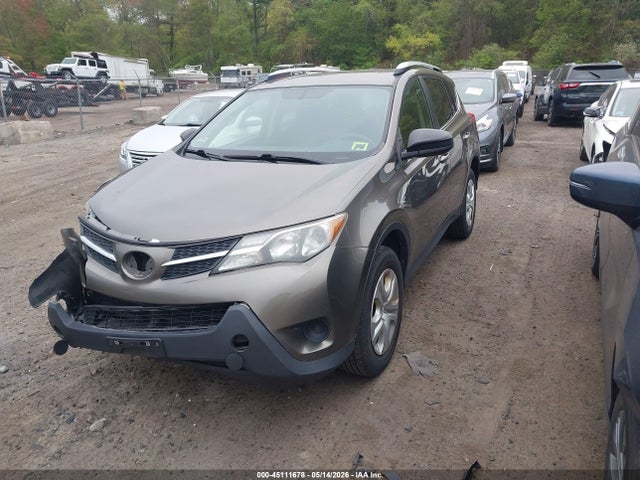 2015 Toyota Rav4 Le მანქანა იყიდება აუქციონზე, vin: JTMBFREV5FD155242, აუქციონის ნომერი: 45111678
