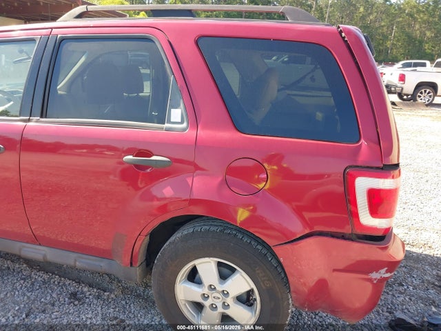 45111681 :رقم المزاد ، 1FMCU93128KD49327 vin ، 2008 Ford Escape Xlt مزاد بيع