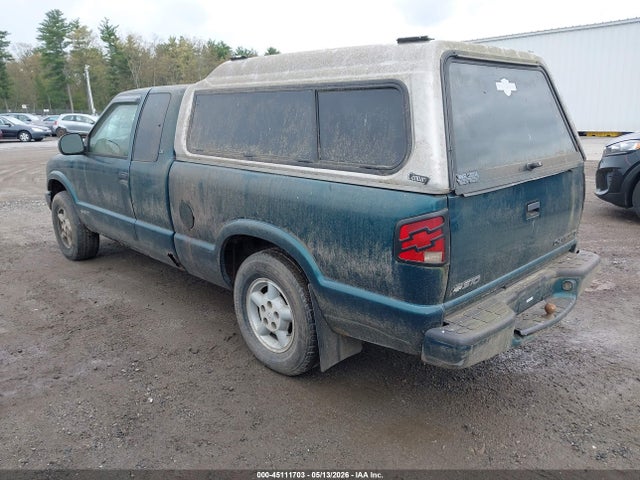 45111703 :رقم المزاد ، 1GCCT19X8WK107756 vin ، 1998 Chevrolet S-10 Ls مزاد بيع