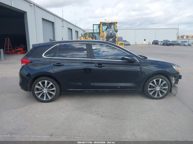 45111740 :رقم المزاد ، KMHH35LE5JU009586 vin ، 2018 Hyundai Elantra Gt مزاد بيع