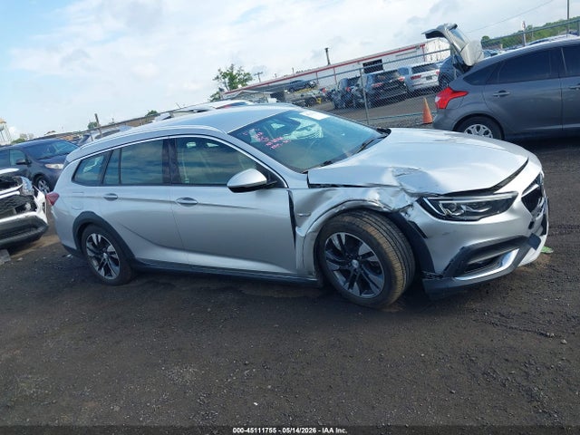 2018 Buick Regal Tourx Essence მანქანა იყიდება აუქციონზე, vin: W04GV8SX3J1178063, აუქციონის ნომერი: 45111755