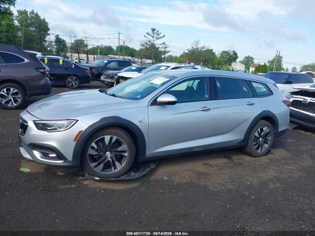 2018 Buick Regal Tourx Essence მანქანა იყიდება აუქციონზე, vin: W04GV8SX3J1178063, აუქციონის ნომერი: 45111755