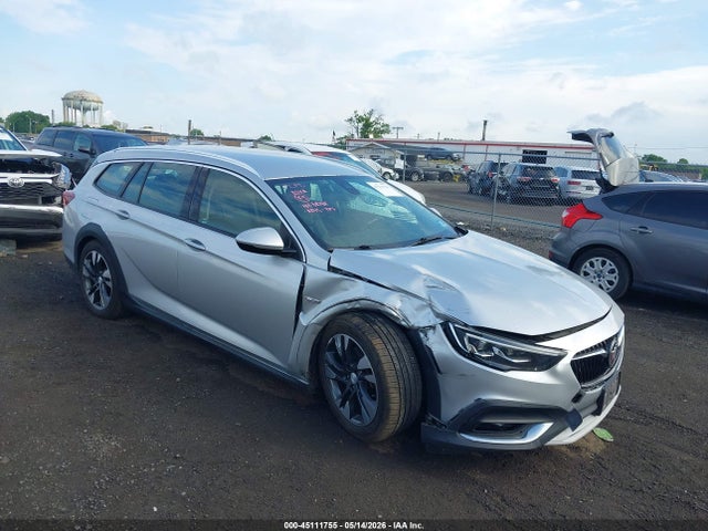 2018 Buick Regal Tourx Essence მანქანა იყიდება აუქციონზე, vin: W04GV8SX3J1178063, აუქციონის ნომერი: 45111755