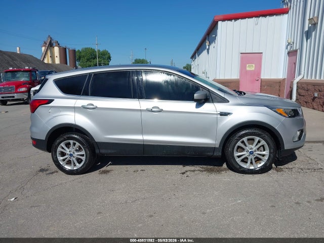 Ford ESCAPE SE 2019 1FMCU9GD3KUA36903 Image 18