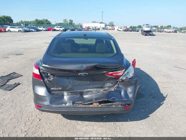 Ford FOCUS SE 2016 1FADP3F24GL365383 Image 17
