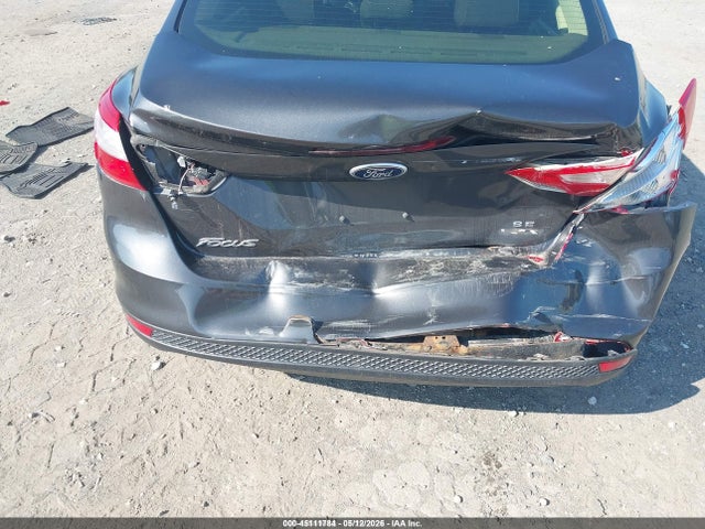 Ford FOCUS SE 2016 1FADP3F24GL365383 Image 6