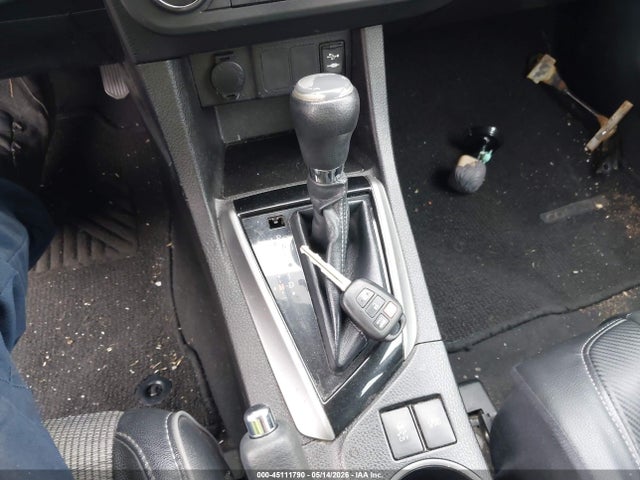 45111790 :رقم المزاد ، 5YFBURHE2FP297093 vin ، 2015 Toyota Corolla S Plus مزاد بيع