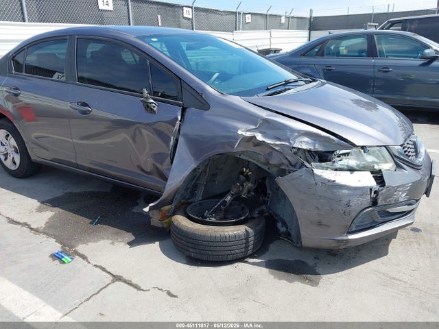Продажа на аукционе авто 2014 Honda Civic Lx, vin: 19XFB2F55EE254157, номер лота: 45111817