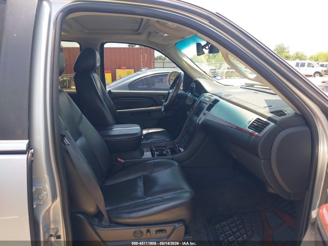 Aukcja sprzedaży 2011 Cadillac Escalade Premium, vin: 1GYS4CEF4BR145742, numer aukcji: 45111908