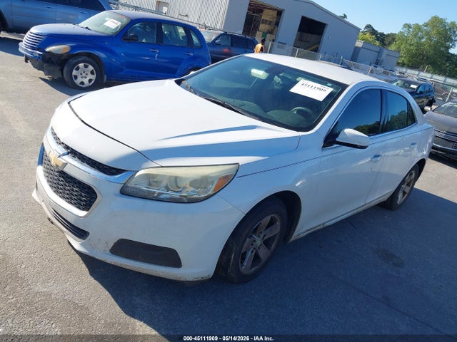 45111909 :رقم المزاد ، 1G11C5SL3FF150280 vin ، 2015 Chevrolet Malibu 1lt مزاد بيع