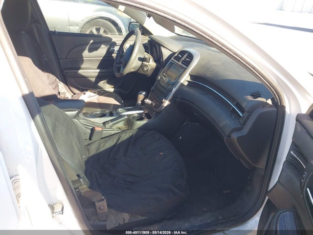 45111909 :رقم المزاد ، 1G11C5SL3FF150280 vin ، 2015 Chevrolet Malibu 1lt مزاد بيع