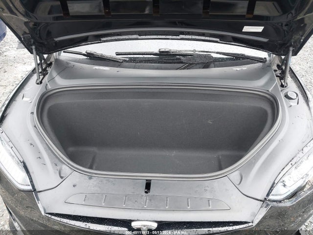 2023 Tesla Model X Dual Motor All-wheel Drive/standard Range მანქანა იყიდება აუქციონზე, vin: 7SAXCBE52PF429113, აუქციონის ნომერი: 45111913
