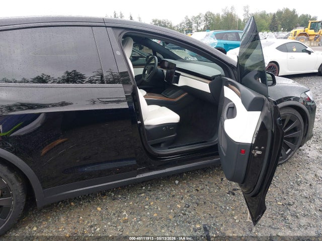 2023 Tesla Model X Dual Motor All-wheel Drive/standard Range მანქანა იყიდება აუქციონზე, vin: 7SAXCBE52PF429113, აუქციონის ნომერი: 45111913