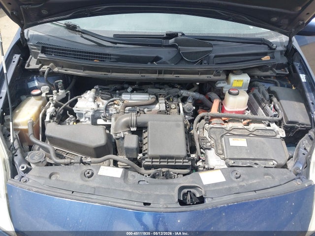 Toyota Prius Three 2015 JTDKN3DU2F0402510 Image 10