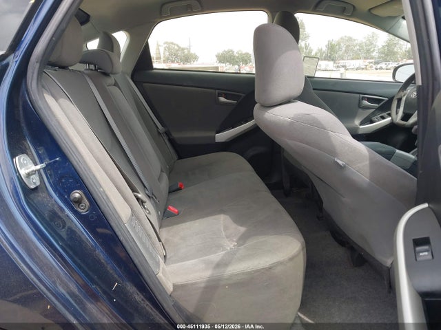 Toyota Prius Three 2015 JTDKN3DU2F0402510 Image 8