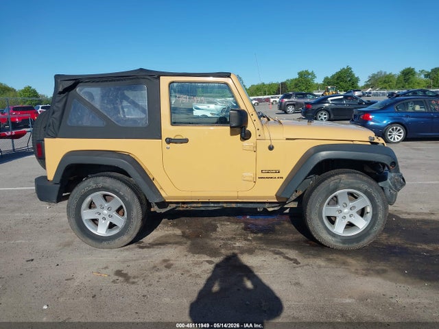 45111949 :رقم المزاد ، 1C4AJWAG1EL142668 vin ، 2014 Jeep Wrangler Sport مزاد بيع