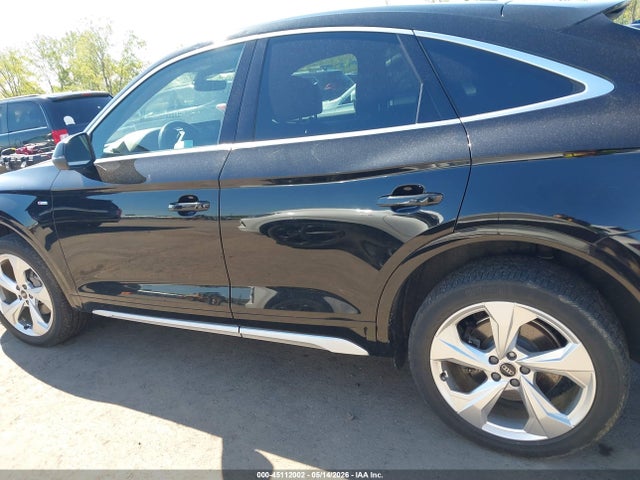 45112002 :رقم المزاد ، WA15AAFY5M2128468 vin ، 2021 Audi Q5 Sportback Premium Plus 45 Tfsi Quattro S Tronic مزاد بيع