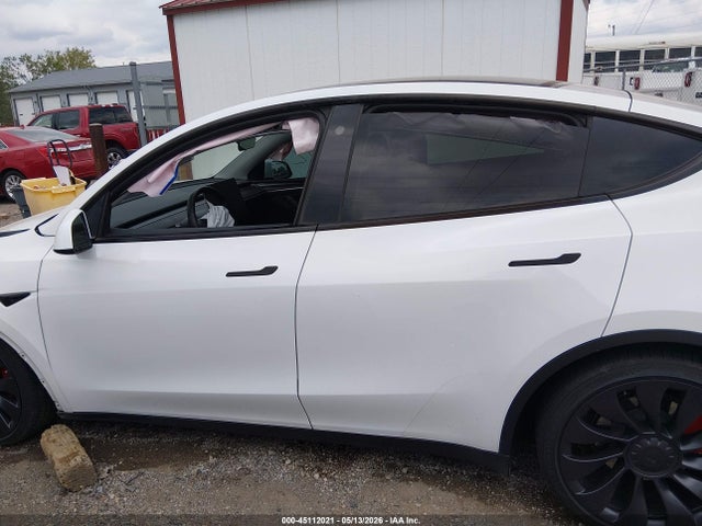 Продаж на аукціоні авто 2023 Tesla Model Y Performance Dual Motor All-wheel Drive, vin: 7SAYGDEF1PF700983, номер лоту: 45112021