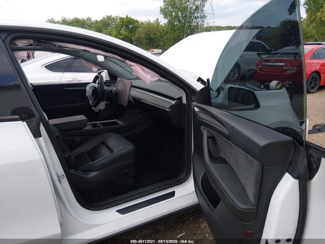 Продаж на аукціоні авто 2023 Tesla Model Y Performance Dual Motor All-wheel Drive, vin: 7SAYGDEF1PF700983, номер лоту: 45112021