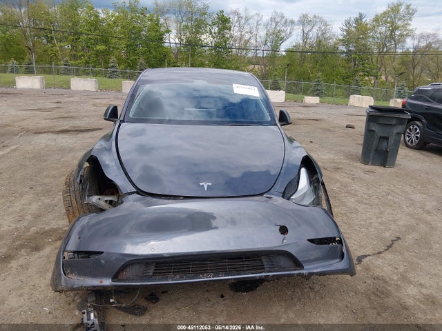 Продажа на аукционе авто 2022 Tesla Model Y Performance Dual Motor All-wheel Drive, vin: 7SAYGDEF8NF564266, номер лота: 45112053
