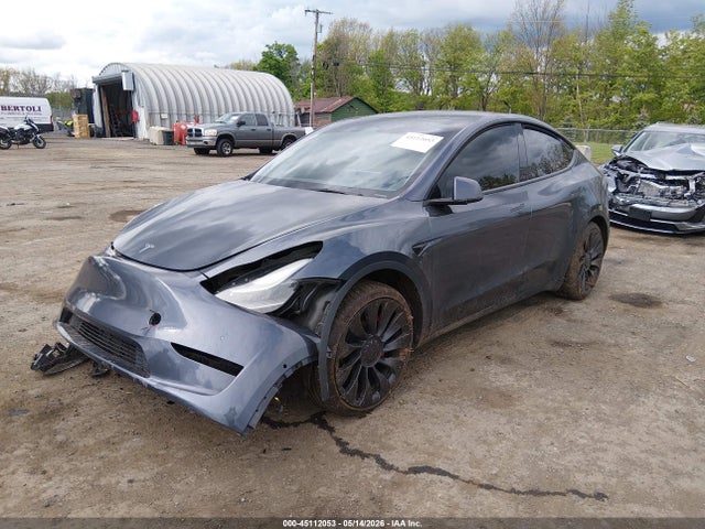 Продажа на аукционе авто 2022 Tesla Model Y Performance Dual Motor All-wheel Drive, vin: 7SAYGDEF8NF564266, номер лота: 45112053