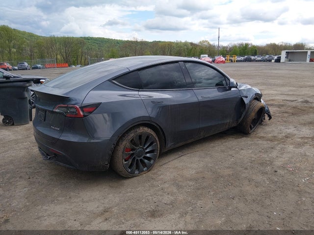 Продажа на аукционе авто 2022 Tesla Model Y Performance Dual Motor All-wheel Drive, vin: 7SAYGDEF8NF564266, номер лота: 45112053