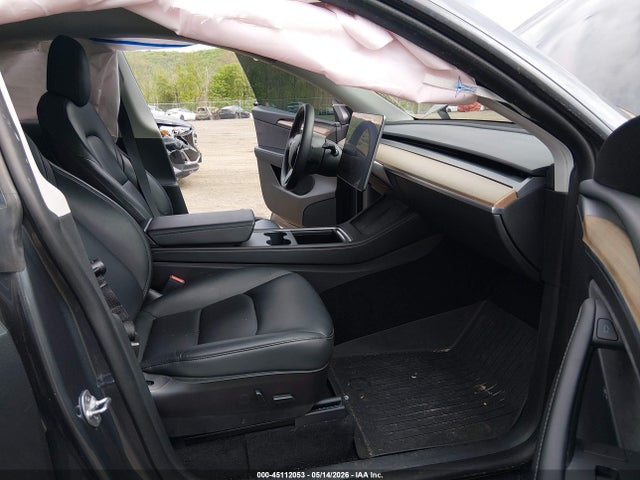 Продажа на аукционе авто 2022 Tesla Model Y Performance Dual Motor All-wheel Drive, vin: 7SAYGDEF8NF564266, номер лота: 45112053