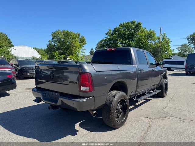 45112055 :رقم المزاد ، 3C6UR5FL6HG721170 vin ، 2017 Ram 2500 Laramie  4x4 6'4 Box مزاد بيع