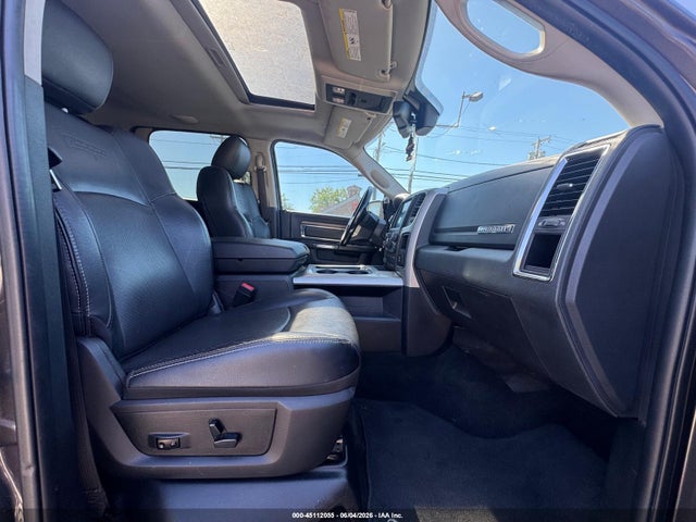 45112055 :رقم المزاد ، 3C6UR5FL6HG721170 vin ، 2017 Ram 2500 Laramie  4x4 6'4 Box مزاد بيع