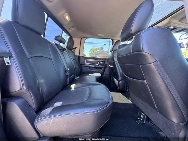 45112055 :رقم المزاد ، 3C6UR5FL6HG721170 vin ، 2017 Ram 2500 Laramie  4x4 6'4 Box مزاد بيع