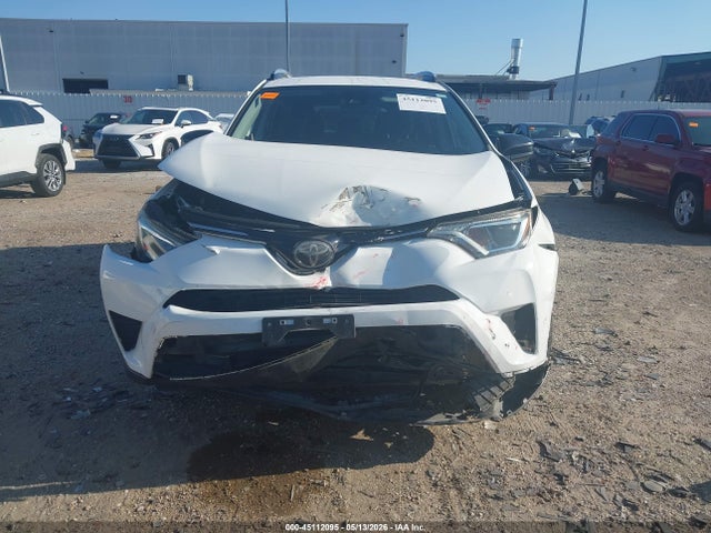 Aukcja sprzedaży 2017 Toyota Rav4 Le, vin: JTMZFREV5HJ708393, numer aukcji: 45112095