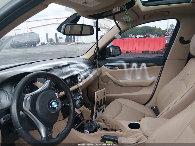 Продаж на аукціоні авто 2014 Bmw X1 Xdrive28i, vin: WBAVL1C55EVY18020, номер лоту: 45112098