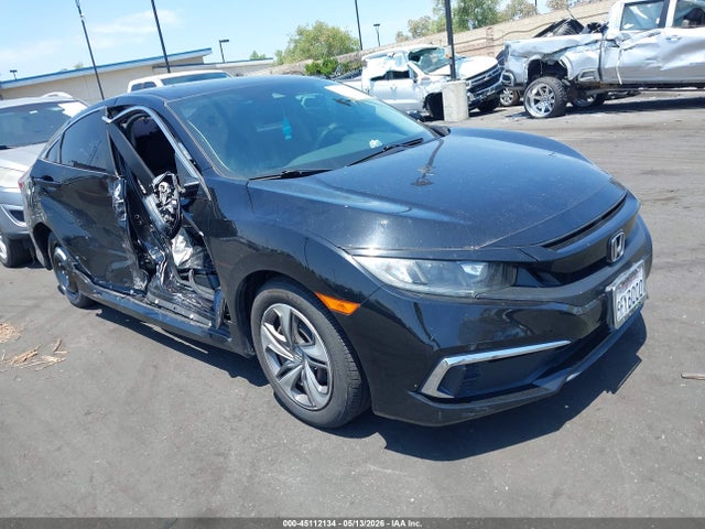 Honda Civic Lx 2019 2HGFC2F62KH536621 main image