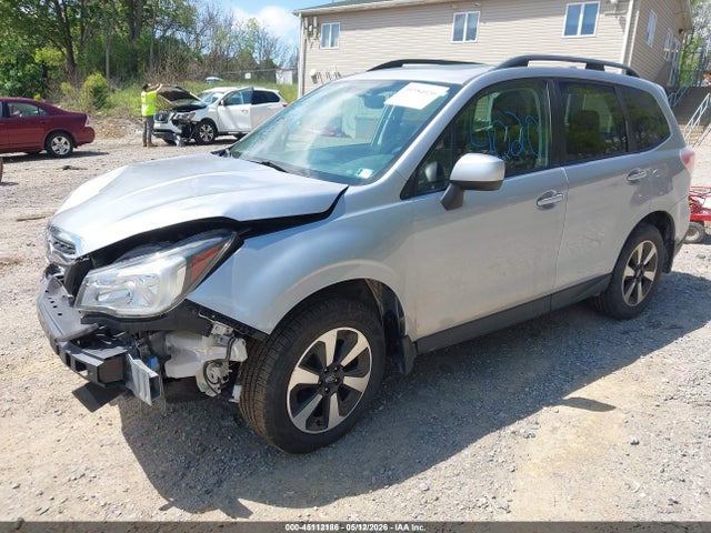 45112186 :رقم المزاد ، JF2SJAEC5JH475646 vin ، 2018 Subaru Forester 2.5i Premium مزاد بيع
