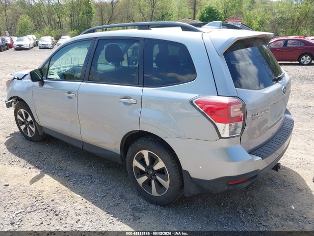 45112186 :رقم المزاد ، JF2SJAEC5JH475646 vin ، 2018 Subaru Forester 2.5i Premium مزاد بيع
