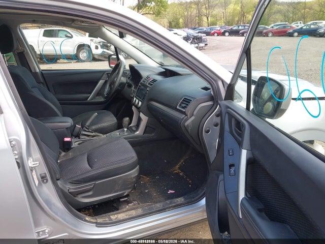 45112186 :رقم المزاد ، JF2SJAEC5JH475646 vin ، 2018 Subaru Forester 2.5i Premium مزاد بيع